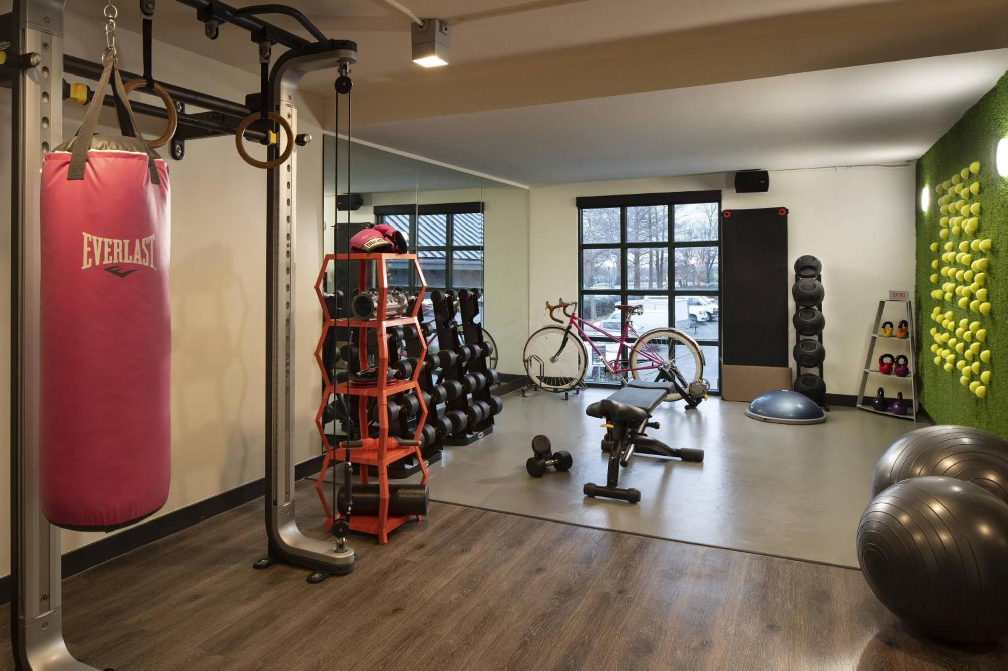 Moxy Memphis Downtown Hotel Екстериор снимка