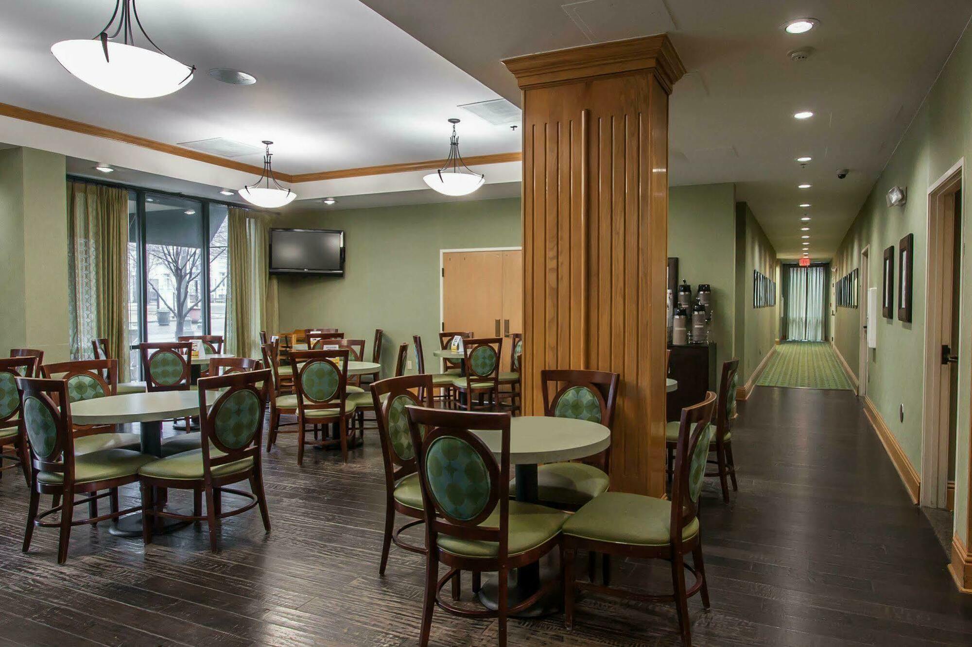 Moxy Memphis Downtown Hotel Екстериор снимка